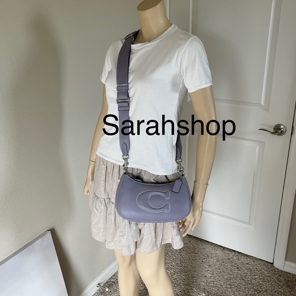 ✅Coach Purse - Picture 9 of 15